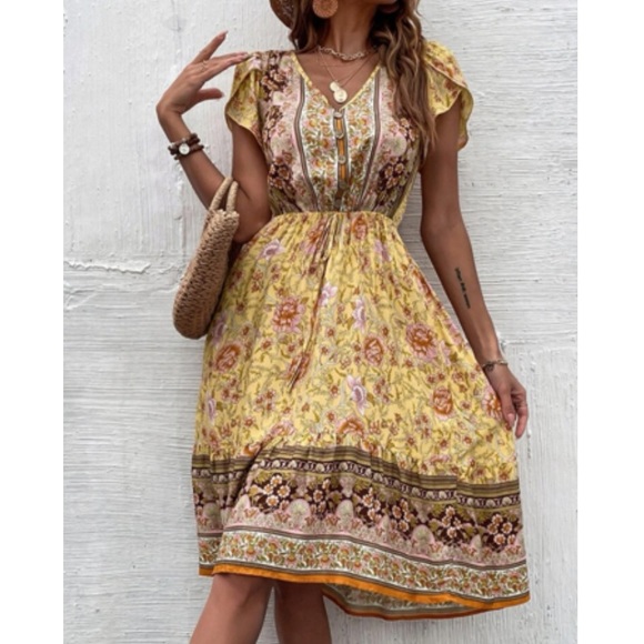Boho floral print V neck ruffle hem dress - Picture 4 of 7